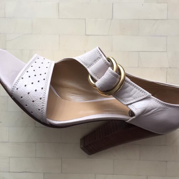 Chloe heels. - Picture 3 of 8